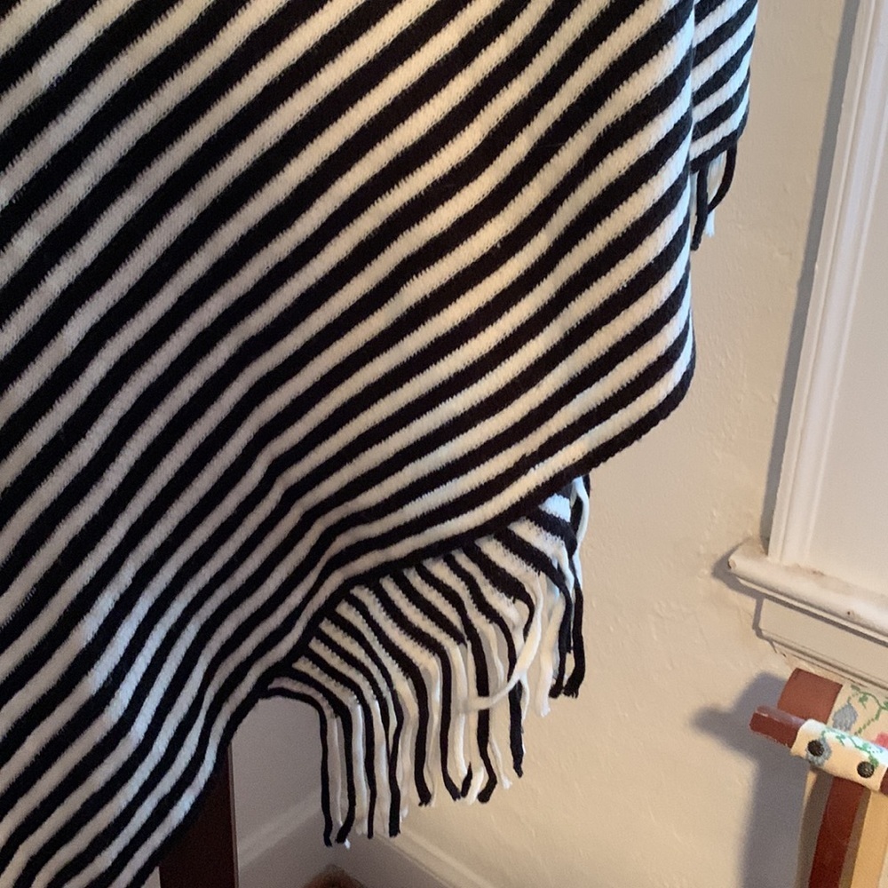 Chico’s Black & White Striped Turtleneck Poncho - Picture 4 of 8